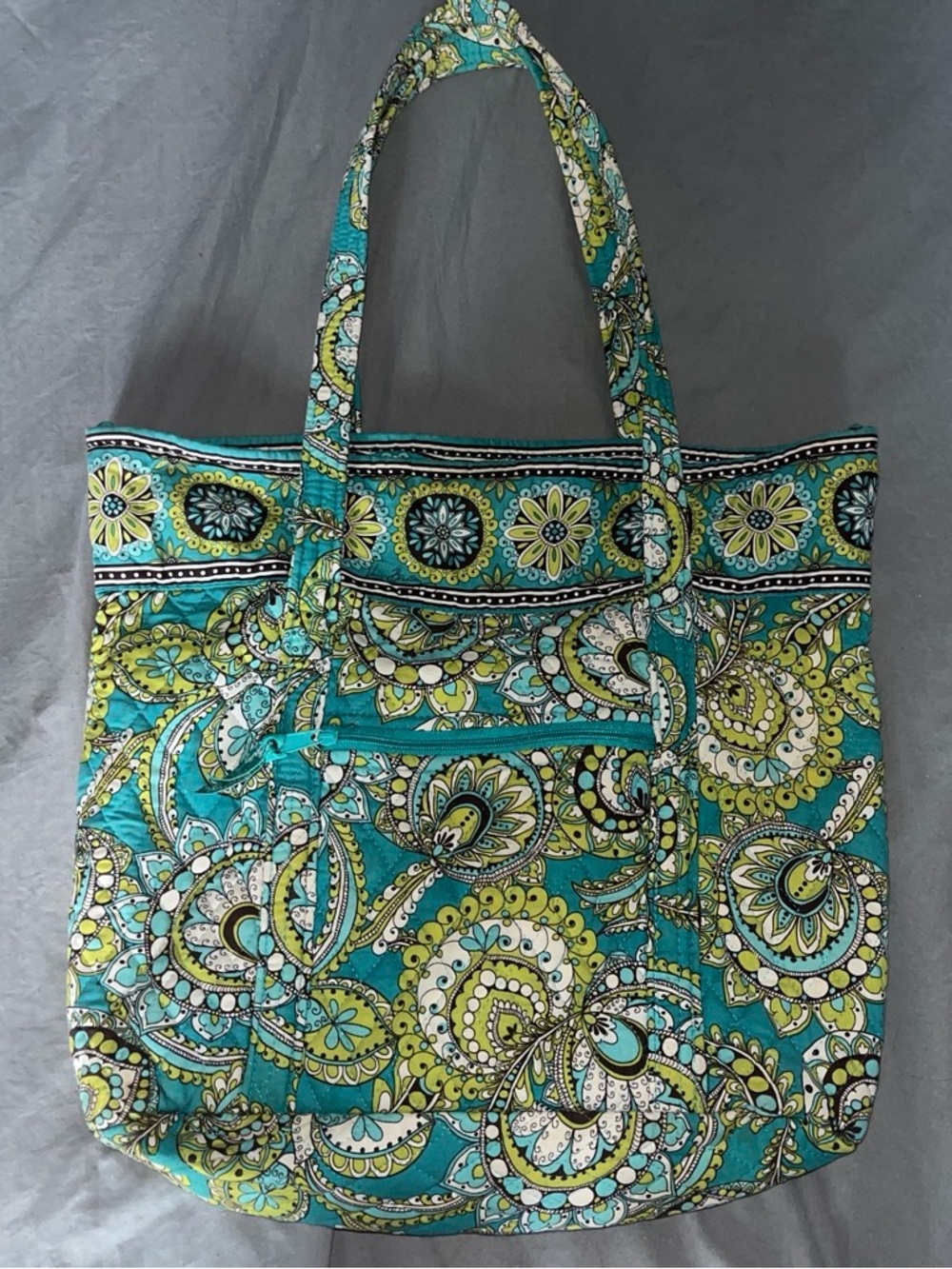 Vera Bradley Quilted Retired Peacock Pattern Tote